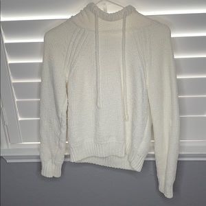 White hooded pullover sweater